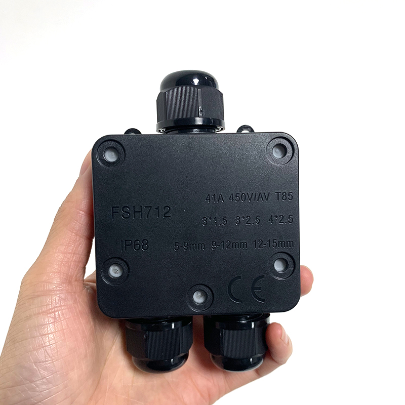 3 Way Waterproof Wire Junction - مراجعة Cable Gland Waterproof وسعره